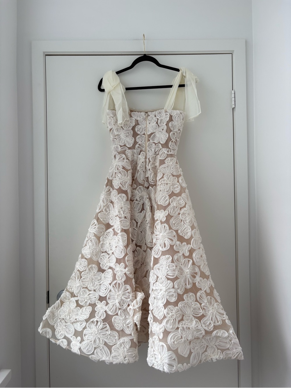 NWOT Bronx and Banco Sabrina White Midi Dress XS - Picture 7 of 16